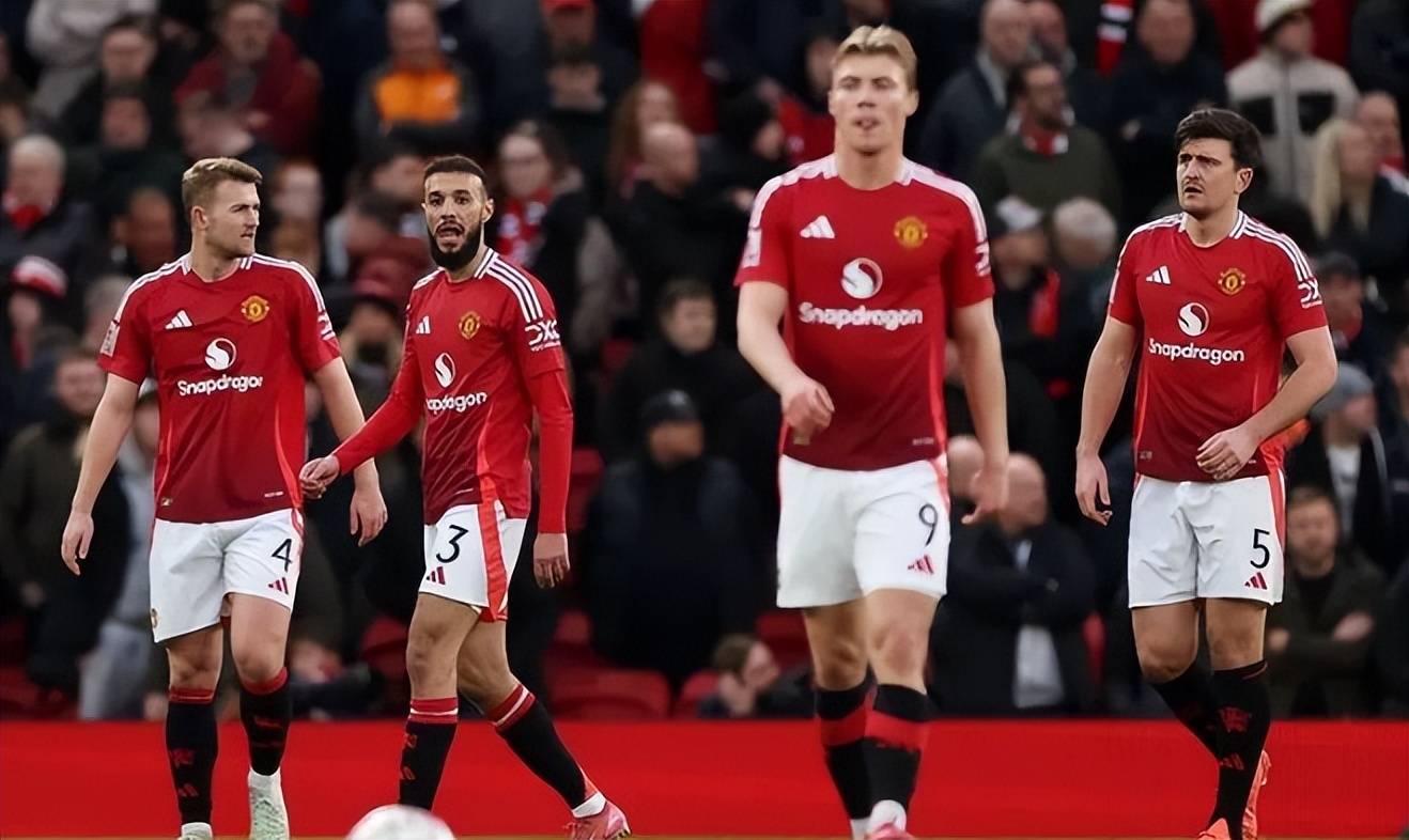 3-2,29岁拜仁旧将萨内1球1助,率队揽36分领跑,领先穆帅前东家4分（3-2！29岁前拜仁球员萨内传射立功，球队积36分居首，领先穆帅旧主4分）