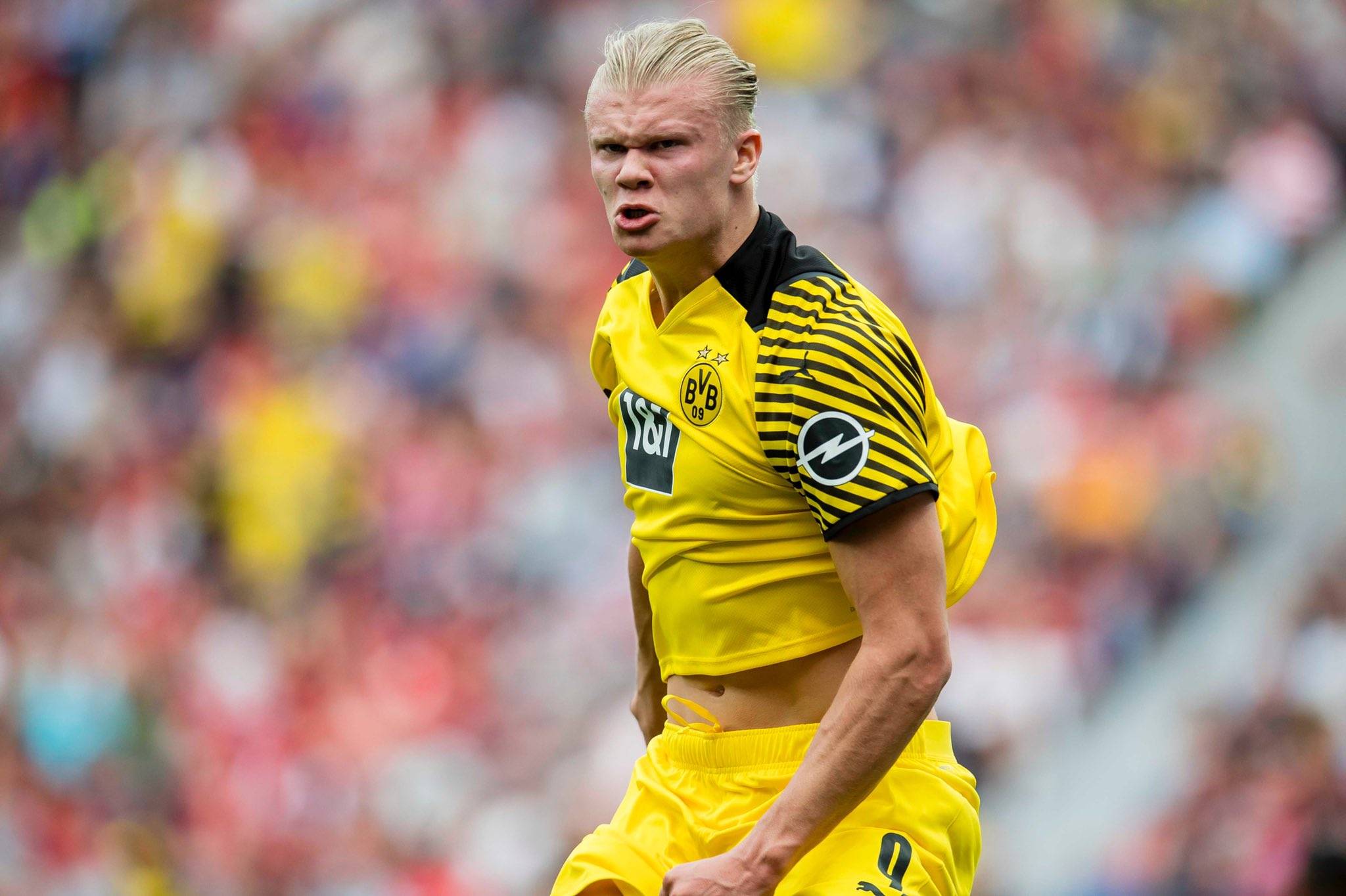 官方和三个媒体平台评选的2025中超最佳球员、教练、阵容对比（2025中超官方与三大媒体评选对比：最佳球员、教练与阵容）