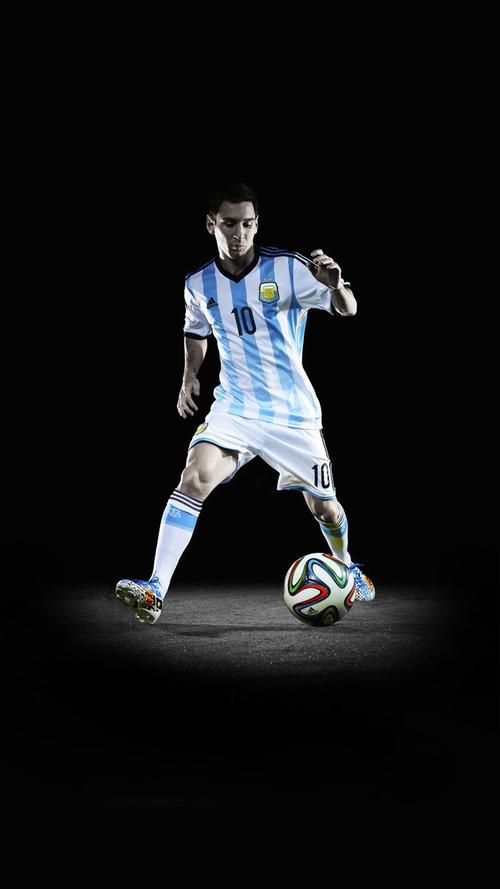 孔蒂：上赛季我们的夺冠出乎意料，这赛季的目标是全力卫冕（孔蒂：上季意外夺冠，本季全力卫冕）