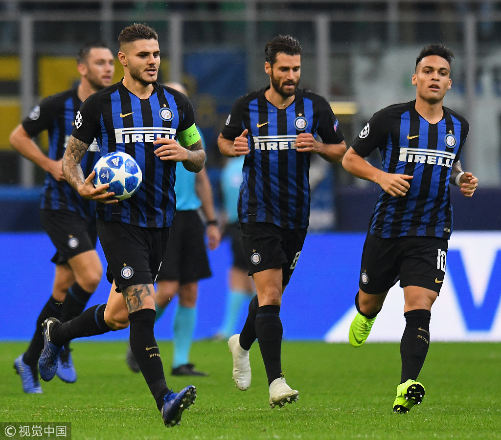 皇马青年军客场2-0击败埃弗顿！18岁新星双响助球队领跑小组（18岁新星梅开二度，皇马青年军客场2-0击退埃弗顿，登顶小组榜首）