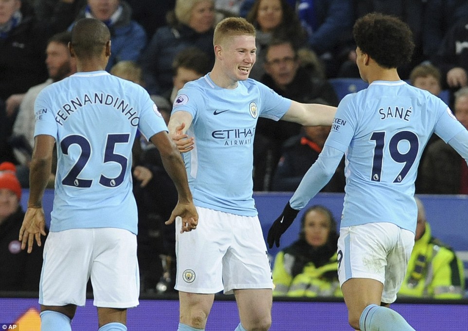 今夜世预赛看点：欧洲最后5个小组直通名额揭晓，库拉索盼创历史（今夜世预赛焦点：欧洲5张直通门票归属将定，库拉索力争改写历史）