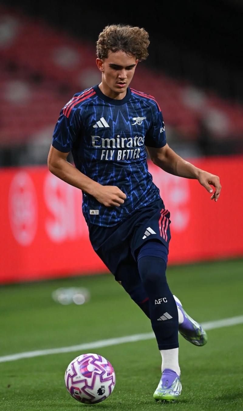 恩梅加：包括阿德耶米在内我们很多人都有进球机会，但没成功（恩梅加：阿德耶米等队友都拿到破门良机，遗憾未能把握）