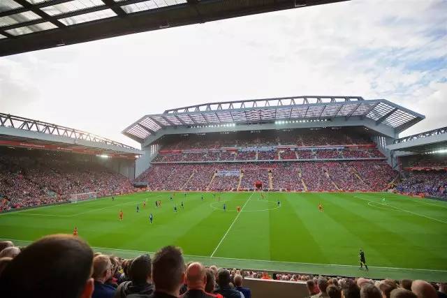 布翁焦尔诺：队内关系？我们对孔蒂有信心，他对我们也是如此（布翁焦尔诺：谈队内关系——我们信任孔蒂，孔蒂同样信任我们）